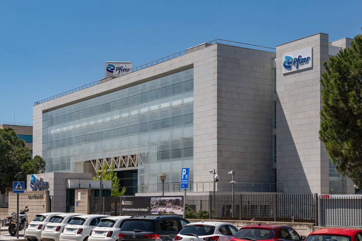 Featured image for Pfizer Wins $10 Billion Battle for Metsera in Obesity Drug Market