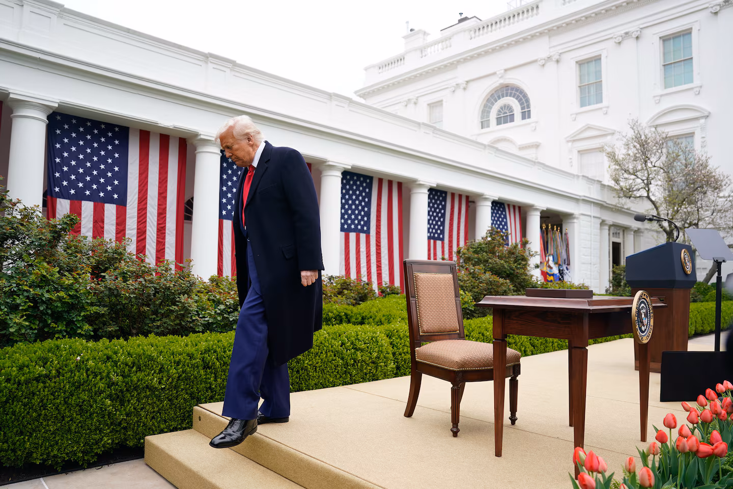 Featured image for Supreme Court Questions Legality and Impact of Trump's Tariffs