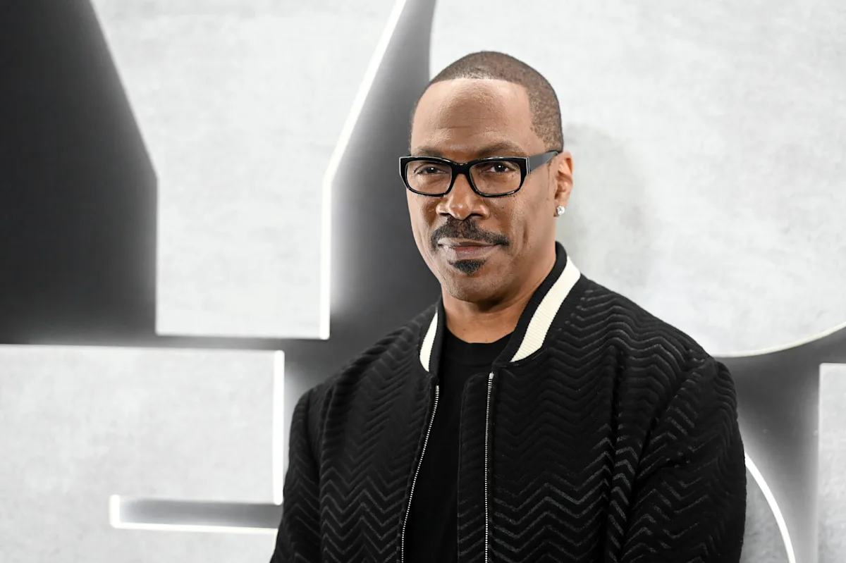 Featured image for Eddie Murphy Opens Up on Hollywood, SNL, and Personal Battles