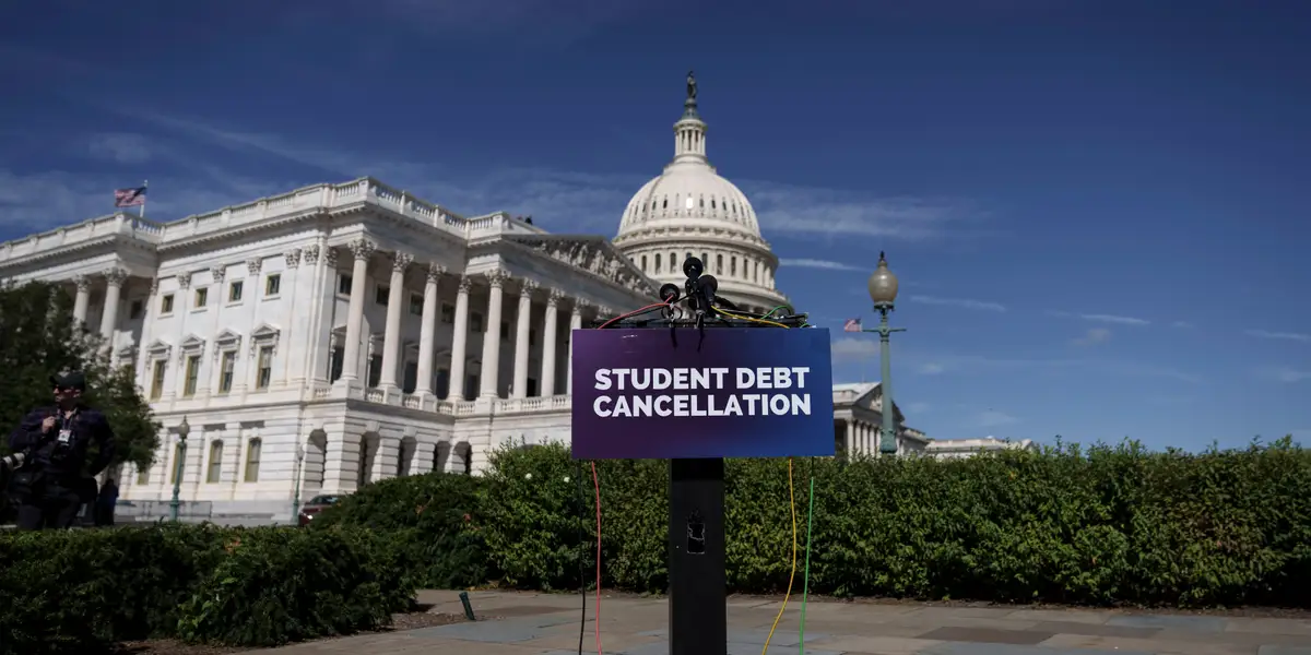 Featured image for "Congress Introduces New Student Loan Legislation Amid Confusion and Uncertainty"