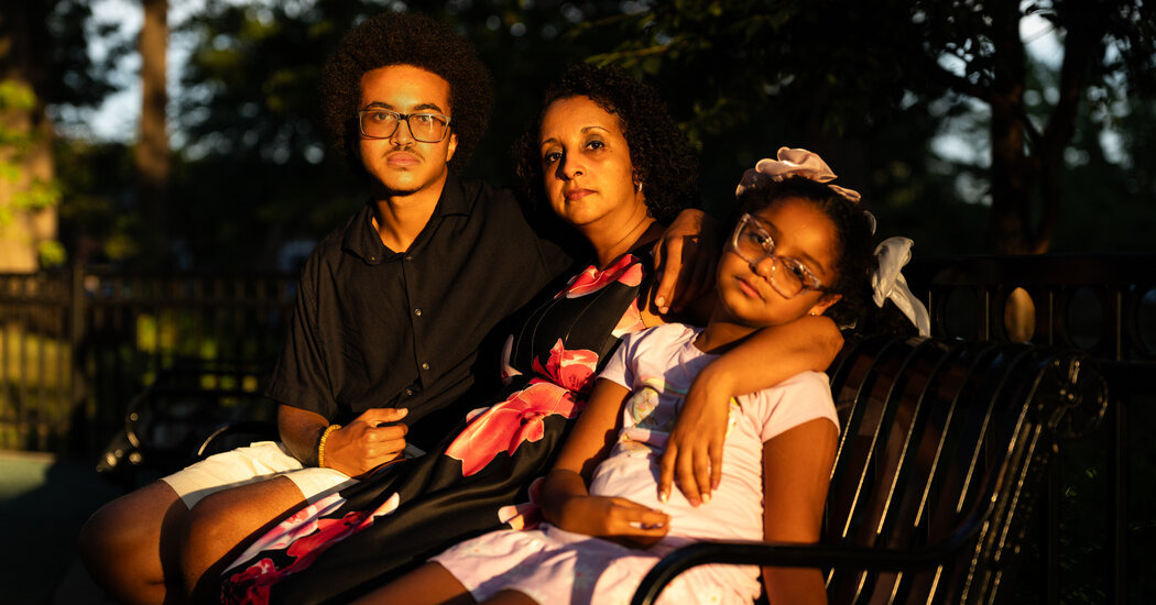 Featured image for D.C. Schools Open Amid Tensions Over Trump’s Armed Patrols