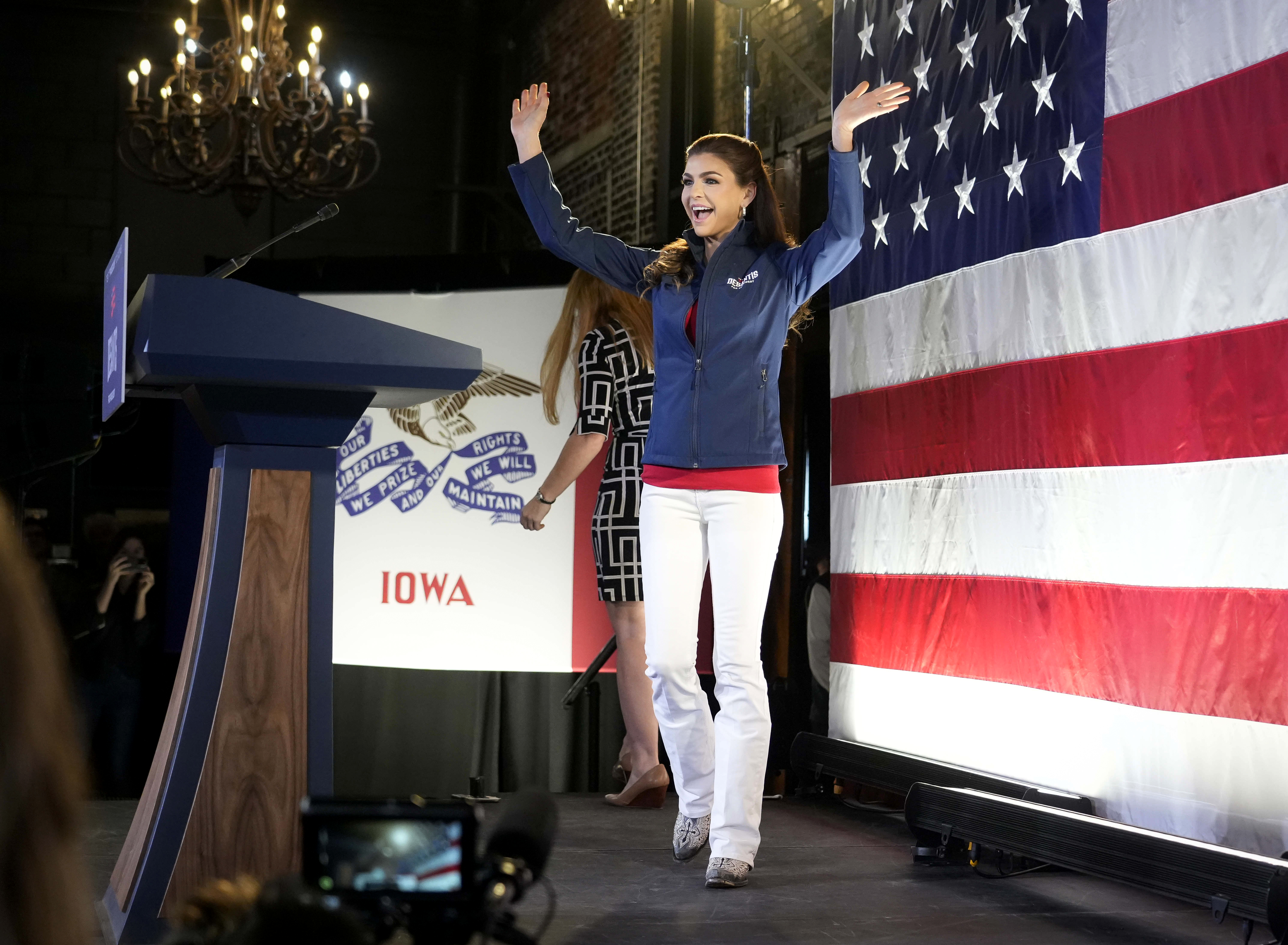 Featured image for Trump criticizes Casey DeSantis for encouraging out-of-state participation in Iowa caucus