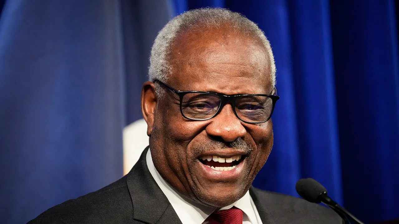 Featured image for The Controversial Ethics of Justice Clarence Thomas