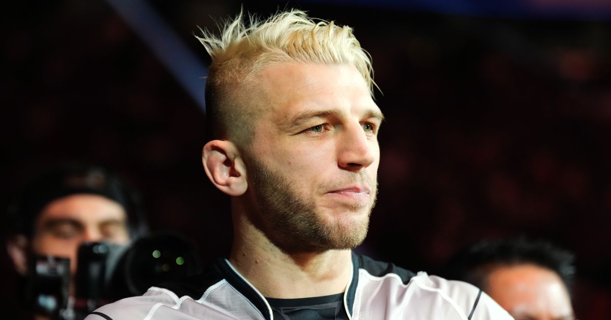 Featured image for Dan Hooker Withdraws from UFC Austin Bout with Bobby Green Due to Injury