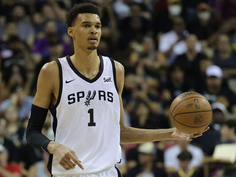 Featured image for Victor Wembanyama's Summer League Debut: Conditioning and Controversy