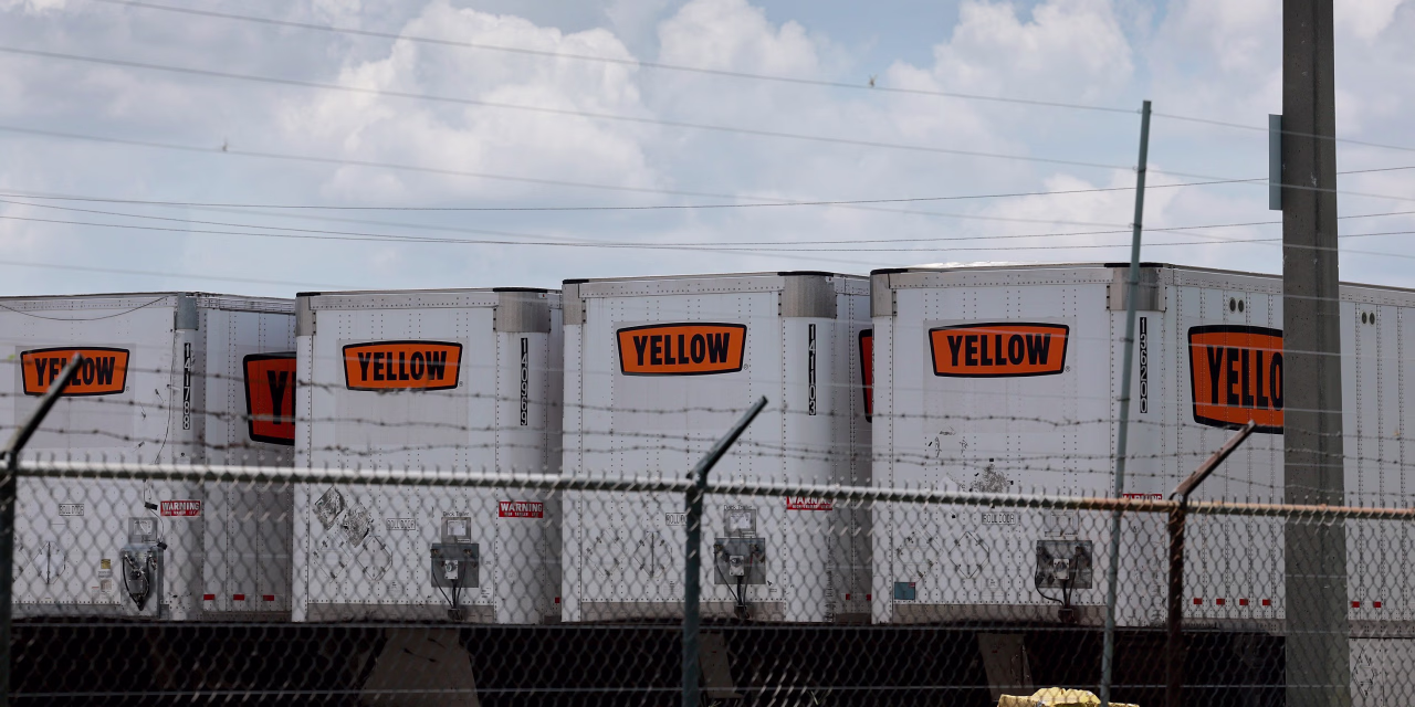 Featured image for Yellow Freight: The Collapse of a Trucking Giant