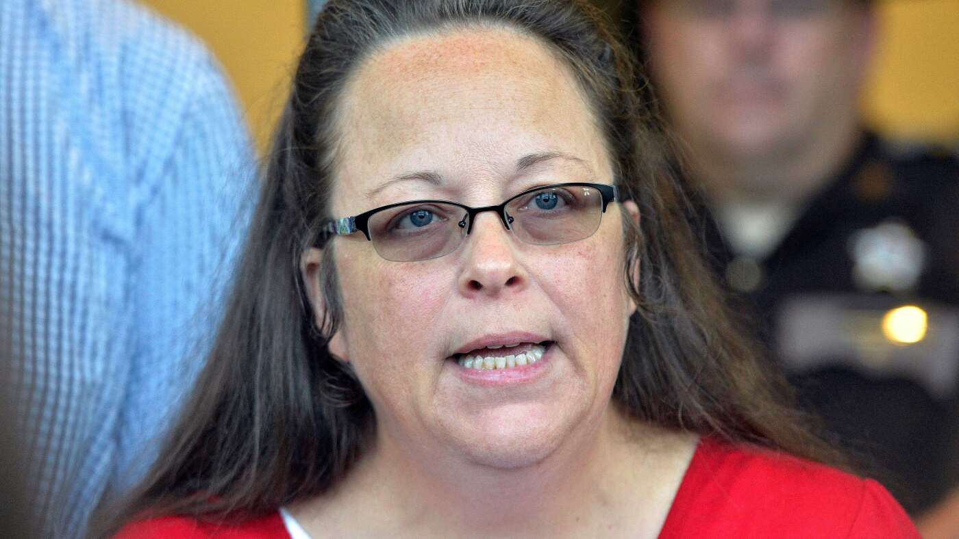 Featured image for Supreme Court Refuses to Revisit Same-Sex Marriage Ruling