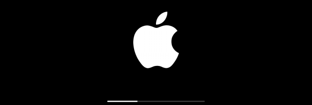 Featured image for EU Regulator Upholds Apple's €14.3 Billion Tax Bill, Dealing a Blow to the Tech Giant's Legal Battle