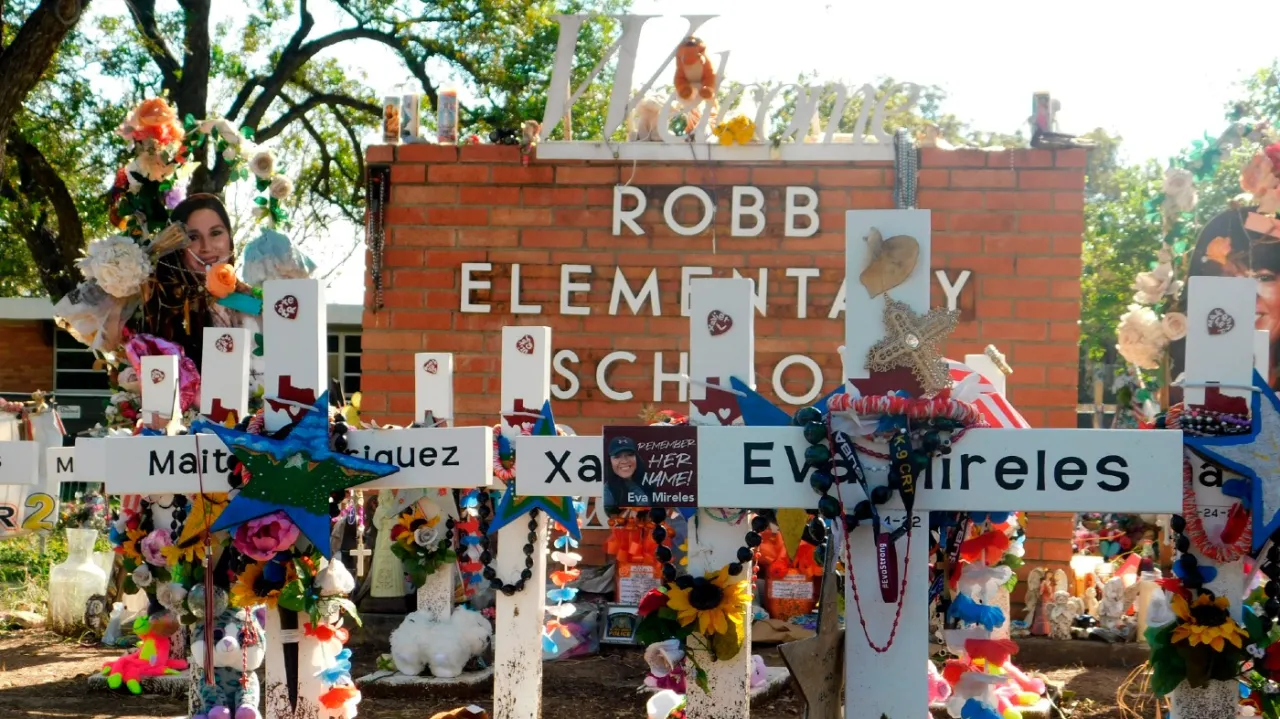 Texas Lawmakers Speak Out on Gun Violence After Latest Mass Shooting