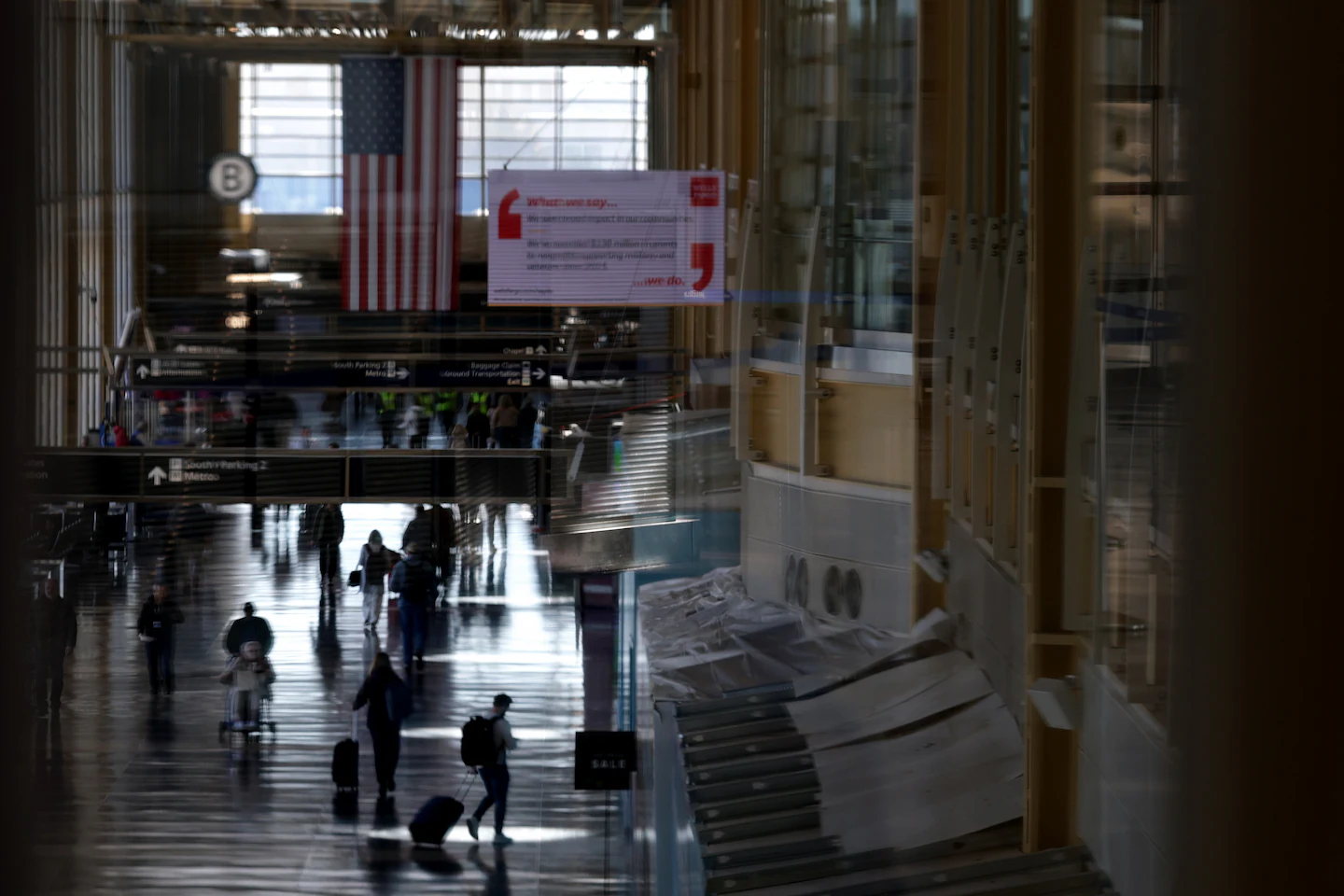 Featured image for Air Travel Disruptions Persist Despite Shutdown End
