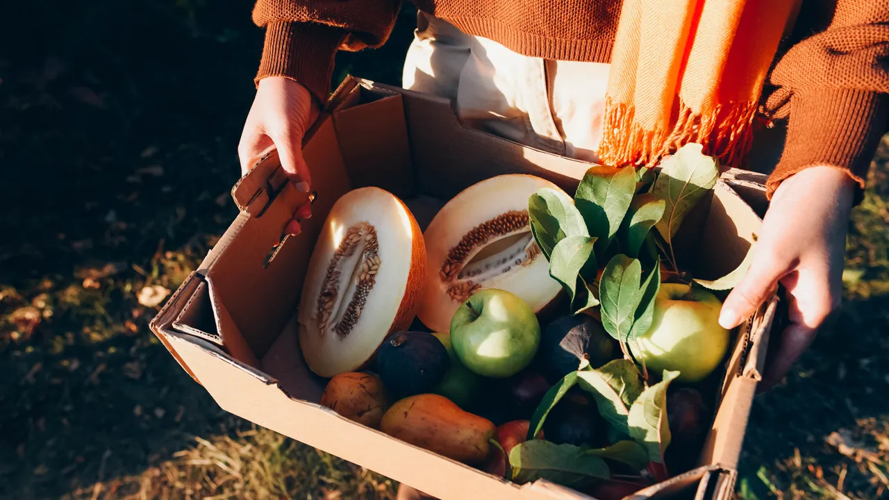 Featured image for Eat This Fruit Before Bed to Reduce Cortisol and Enhance Sleep