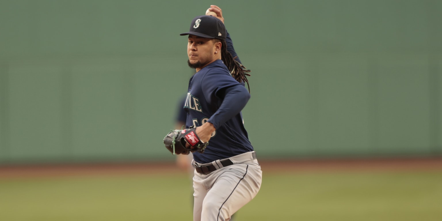 Featured image for Red Sox Dominate Mariners in Home Run-Filled Game.