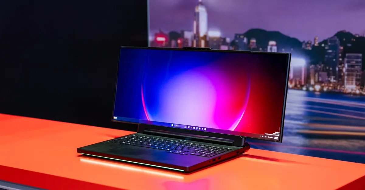 Featured image for Lenovo Unveils Innovative Rollable OLED Laptop for Ultrawide Gaming