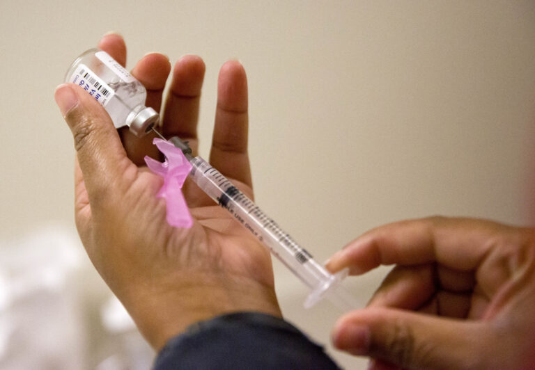Featured image for Colorado's Flu Surge Reaches 20-Year High Amid Holiday Season