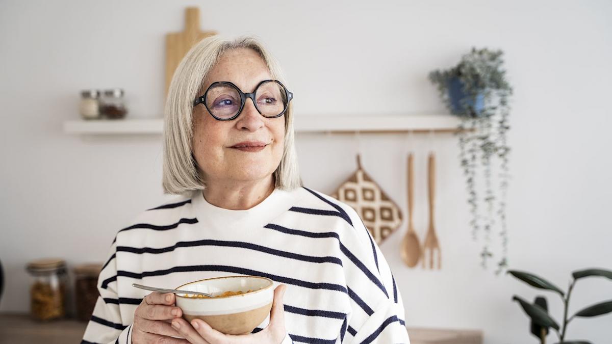 Featured image for Top Foods and Habits to Lower Cholesterol and Improve Heart Health