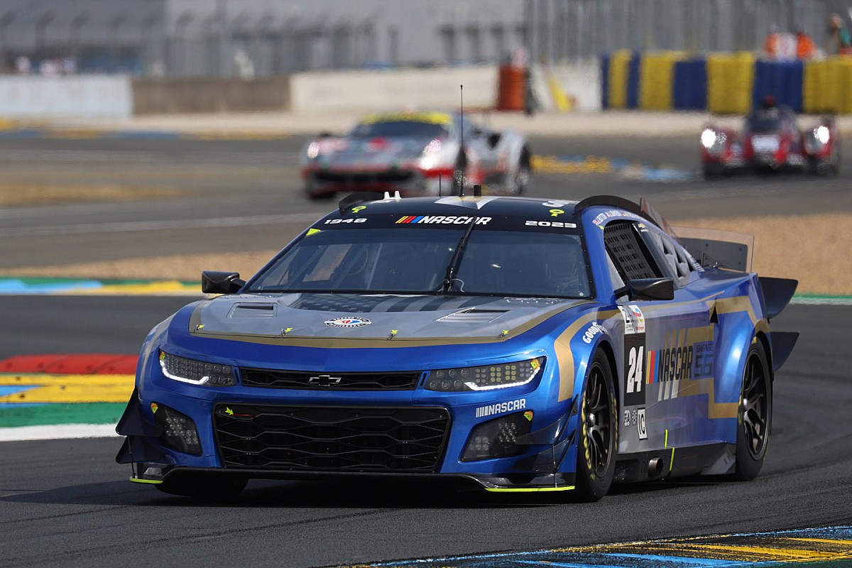 Featured image for Le Mans: Highlights from Garage 56 and Driver Parade.