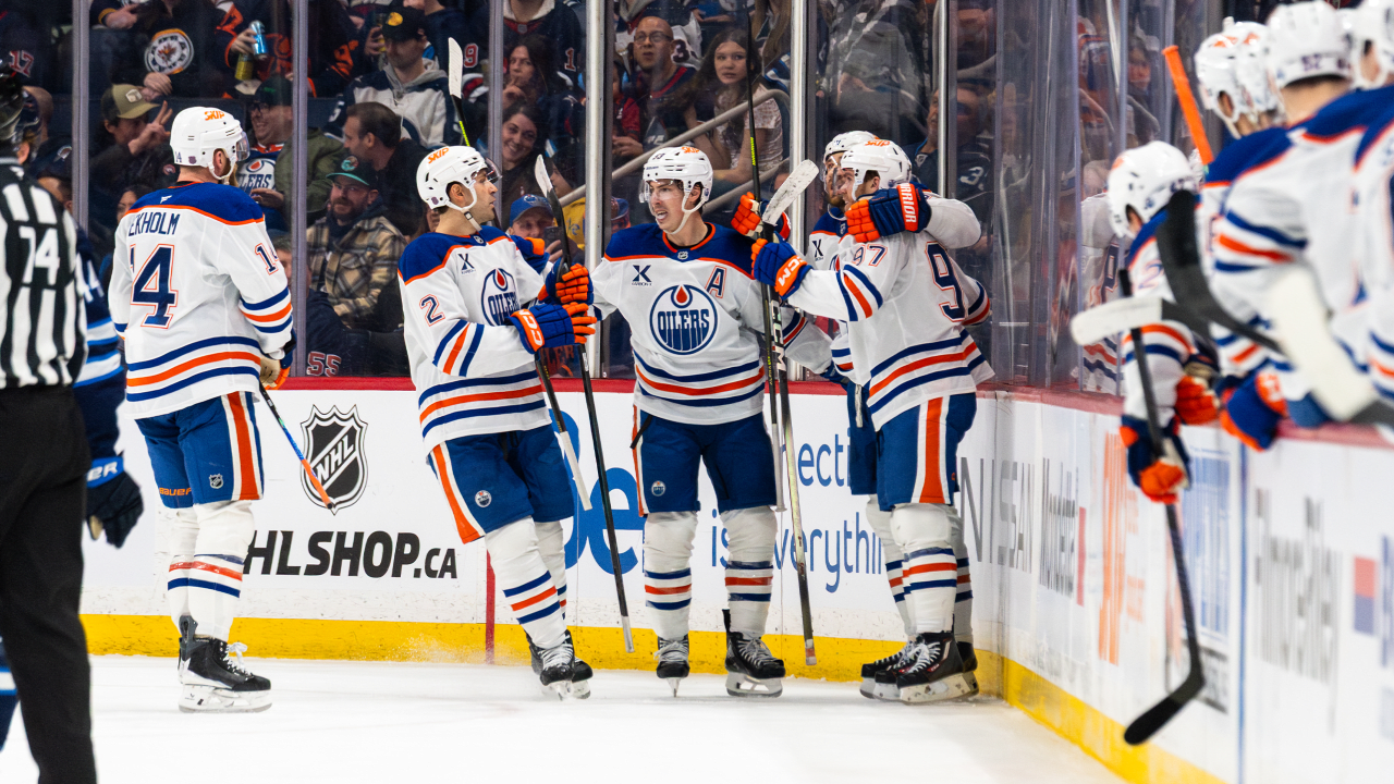 Featured image for Oilers Extend Jets' Losing Streak with Comeback Win