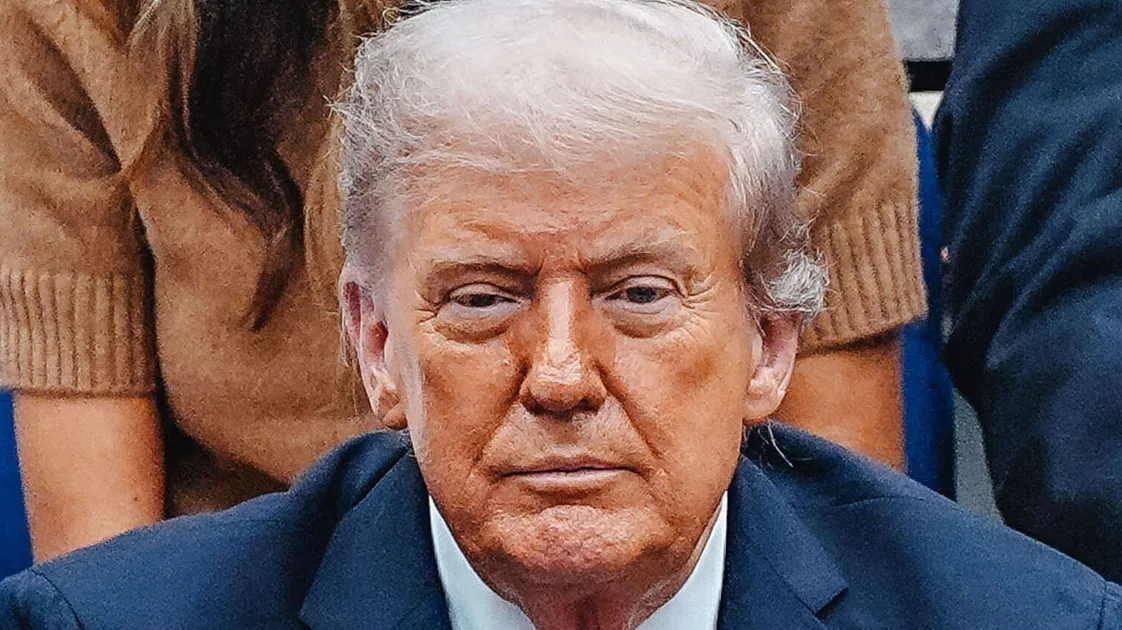 Featured image for Trump's U.S. Open Appearance Sparks Mixed Reactions and Conversations