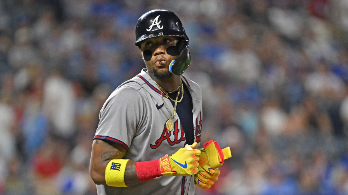 Featured image for Braves' Ronald Acuña Jr. sidelined with calf strain