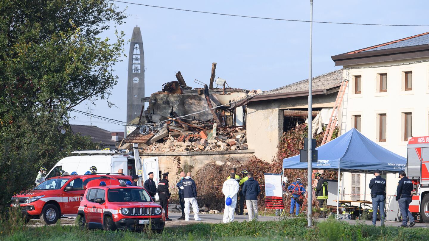 Featured image for Three Italian police officers killed in farmhouse explosion during eviction
