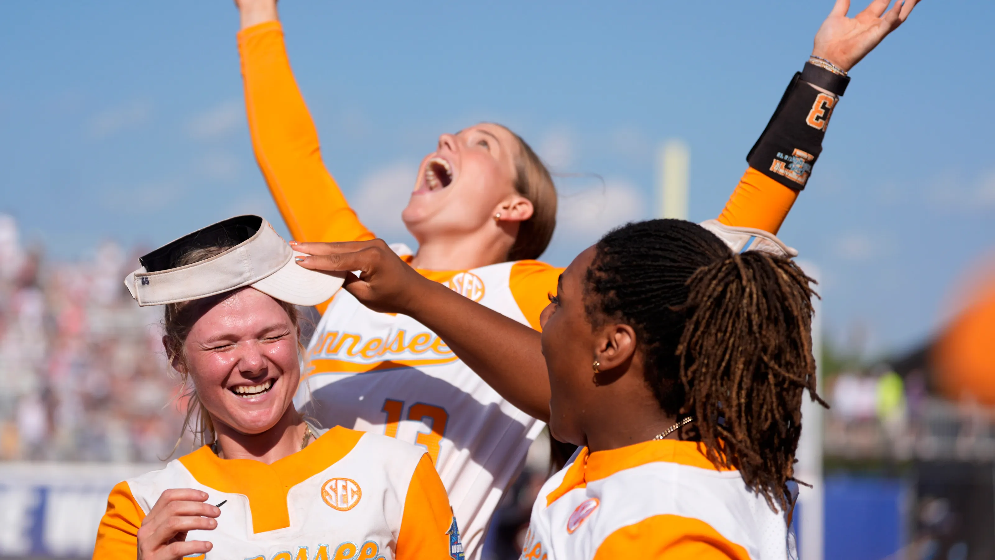 Featured image for Tennessee Advances to WCWS Semifinals After Dramatic Win Over UCLA