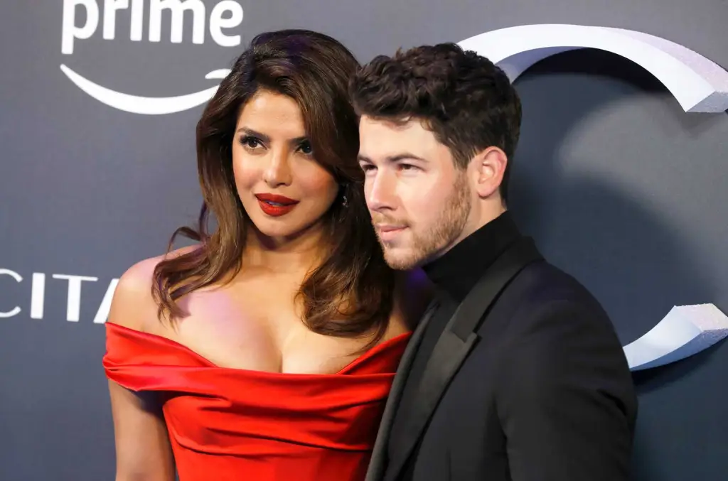 Featured image for Nick Jonas Watched Priyanka Chopra Win Miss World... at Age 7!