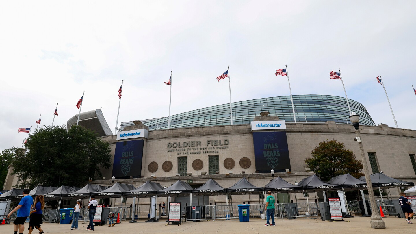 Featured image for Argentina-Puerto Rico Soccer Match Relocated to Florida Due to Immigration Crackdown