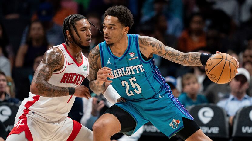 Featured image for "Mavericks Go All-In with P.J. Washington and Daniel Gafford Signings"