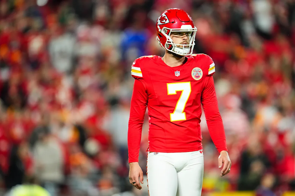 Featured image for Chiefs' Kicker Butker Undergoes Successful Knee Surgery, Out for Weeks