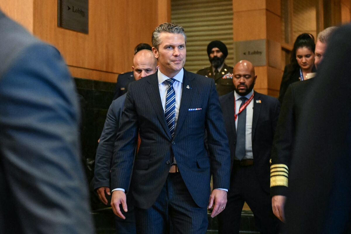 Featured image for US and Malaysia Strengthen Security Ties Amid Rising China Tensions