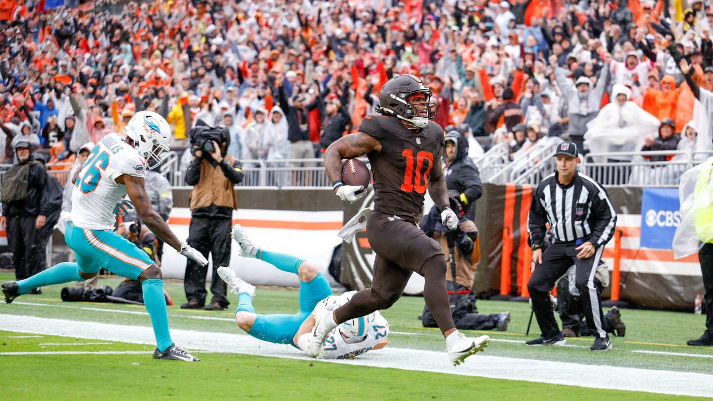 Featured image for Quinshon Judkins Tops Rookie Running Backs in Yards, Touchdowns, and First Downs