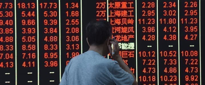 Featured image for Economic Uncertainty and China Woes Push Oil Prices Down