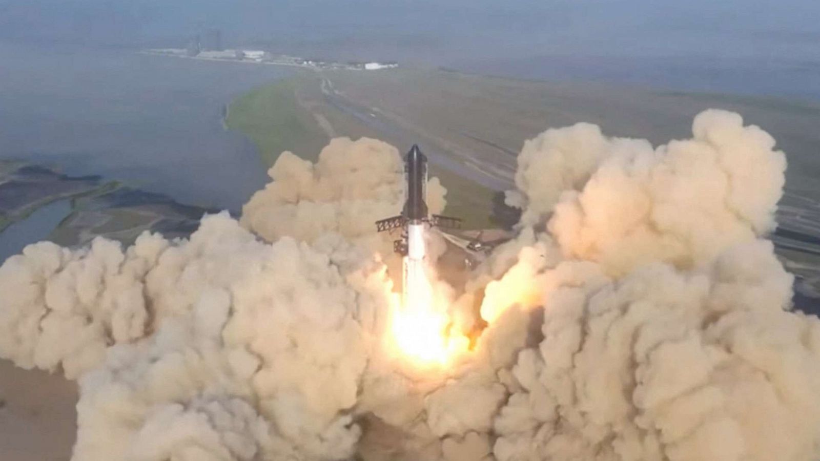 Featured image for SpaceX's Starship rocket suffers explosive setback during launch attempt.