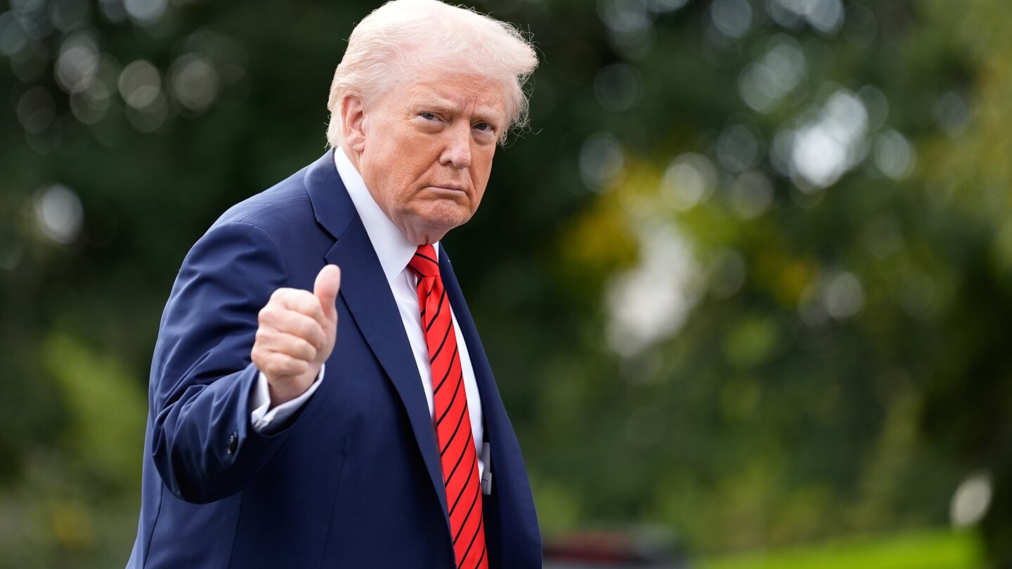 Featured image for President Trump undergoes semiannual physical at Walter Reed