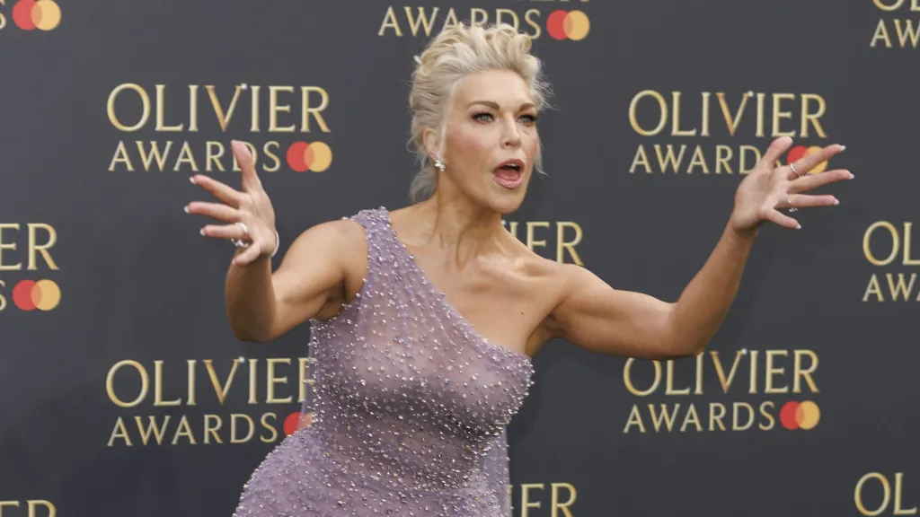 Featured image for "Hannah Waddingham Stands Up to Misogynistic Photographer at Oliviers"