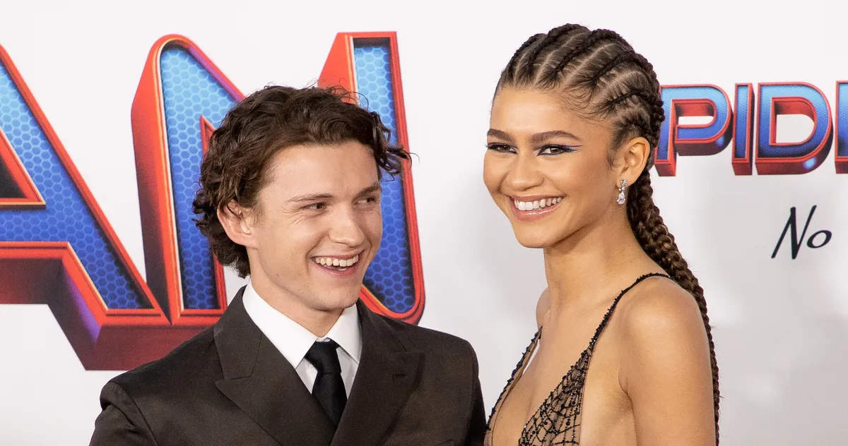 Featured image for Anne Hathaway and Zendaya Team Up for Christopher Nolan's New Film