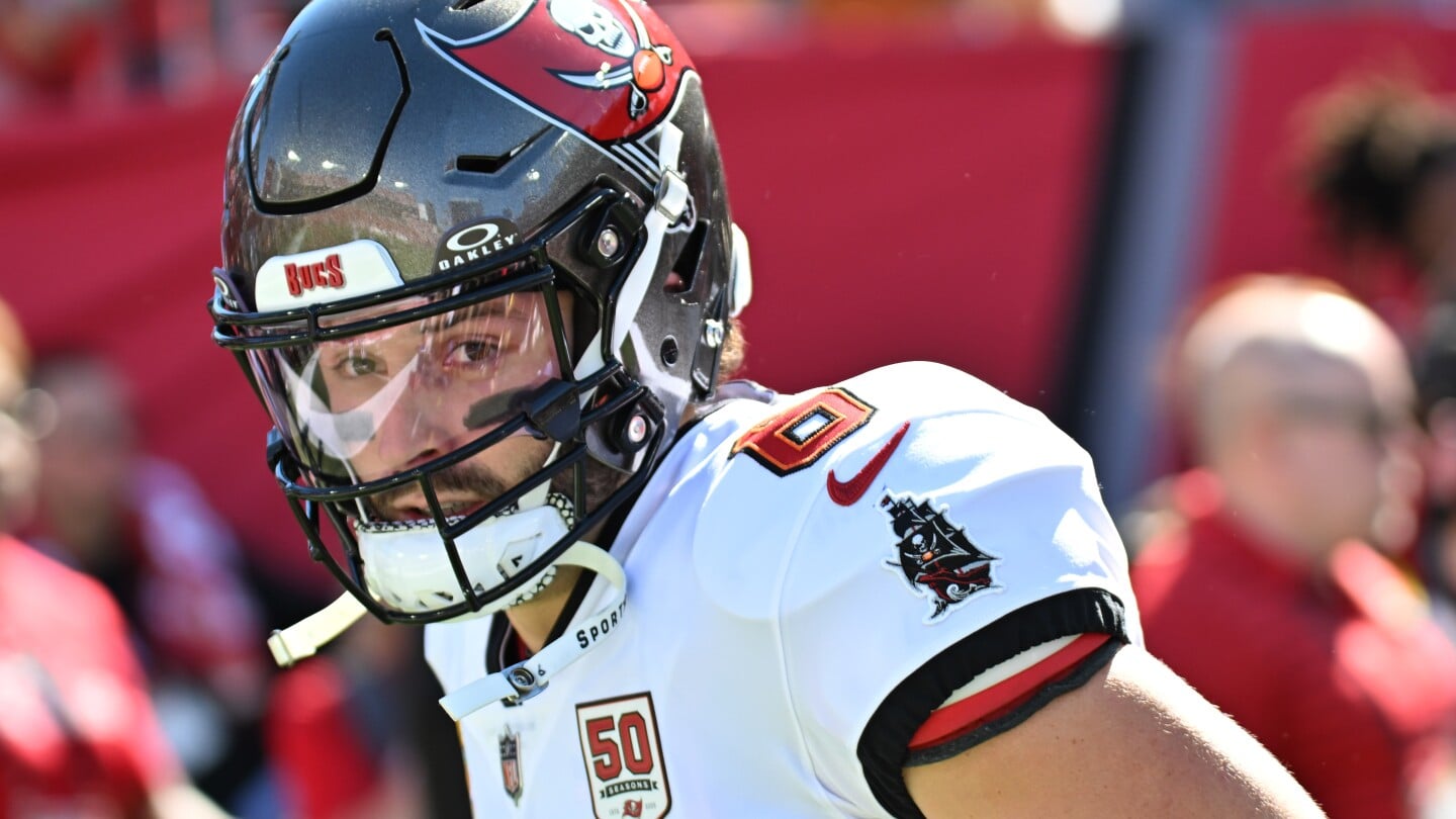 Featured image for NFL Week 10 2025: Expert Picks, Betting Insights, and Survivor Strategies