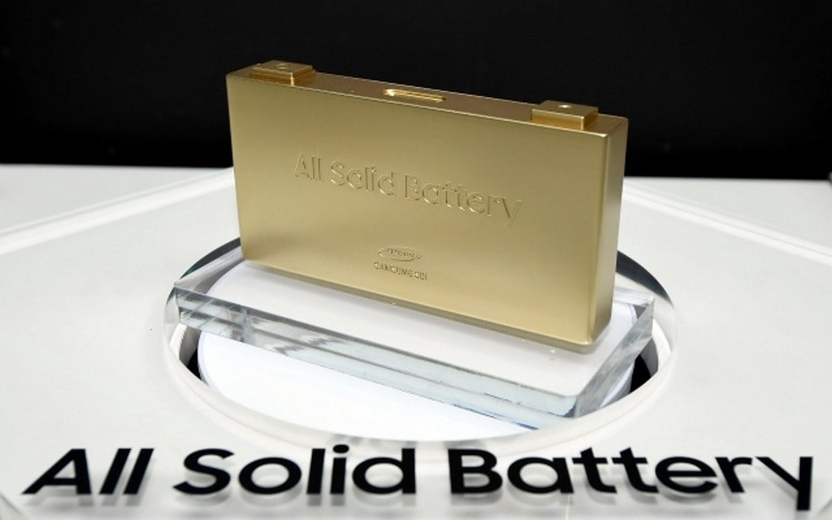 Featured image for Samsung Unveils 600-Mile-Range Fast-Charging Batteries for 2024