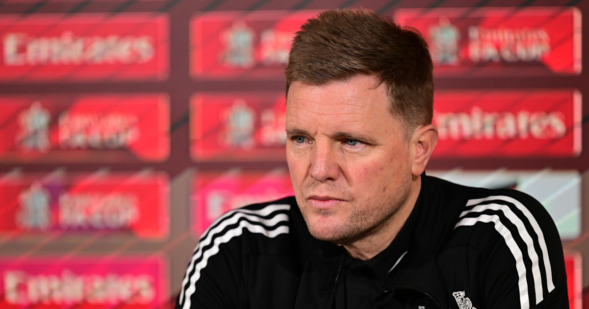 Featured image for Eddie Howe Provides Update on Fabian Schär's Injury Status