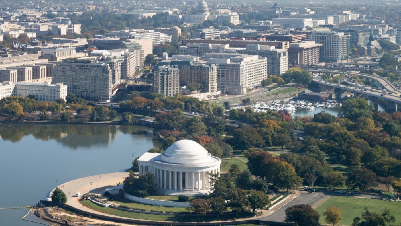 Featured image for White House dismisses arts and construction review commissions amid major project plans