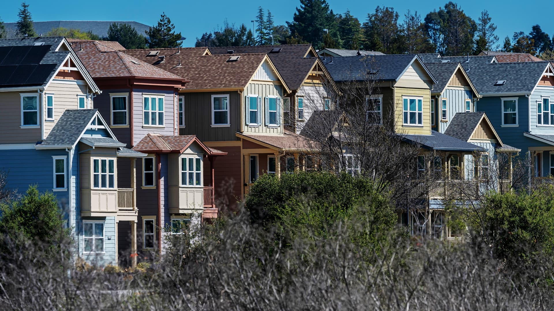 Featured image for Trump's $200 Billion Mortgage Bond Purchase Plan Boosts Housing Market