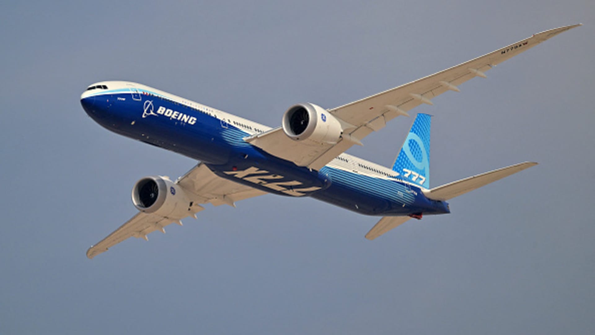 Featured image for Boeing Stock Rises on Optimistic Delivery and Cash Flow Outlook