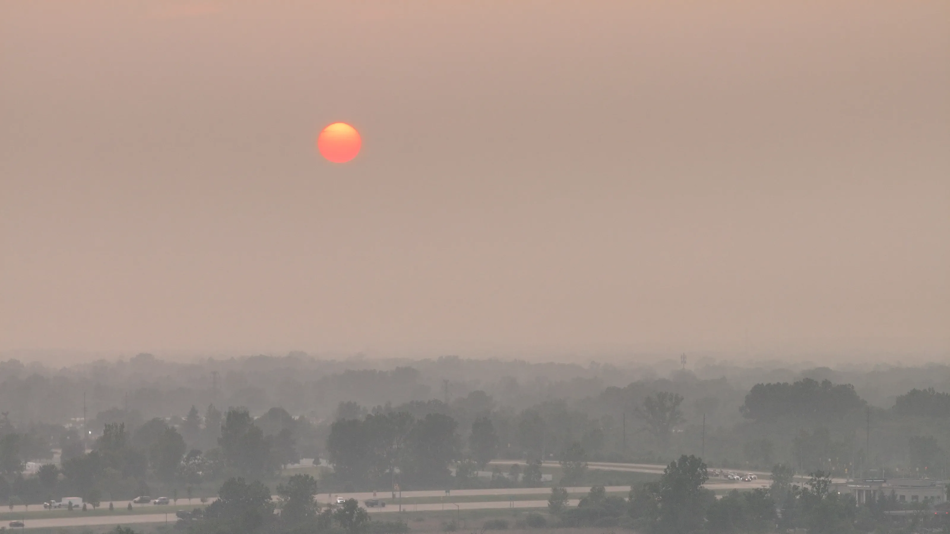 Featured image for Wildfire Smoke Raises Risks of Dementia and Respiratory Diseases