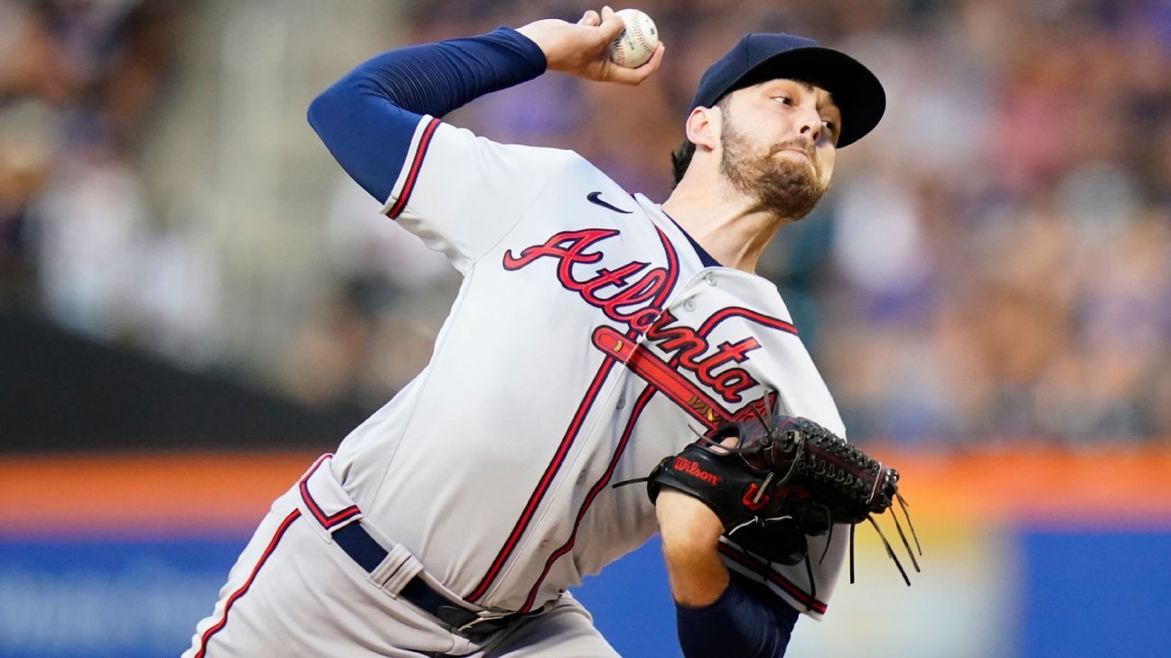 Featured image for Braves' Ian Anderson to Undergo Tommy John Surgery and Miss Significant Time