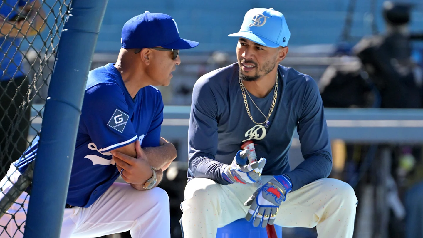 Featured image for Mookie Betts Embraces Dave Roberts's Unique Management Style