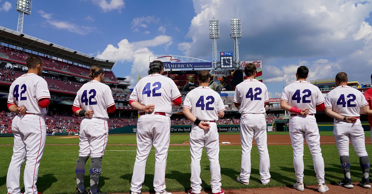 Reds dominate Phillies with Myers' homers and Ashcraft's pitching.
