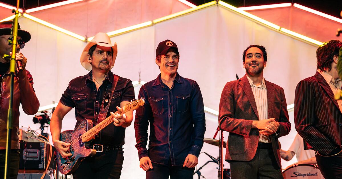 Featured image for Stars unite at benefit concerts honoring wildfire victims and community resilience