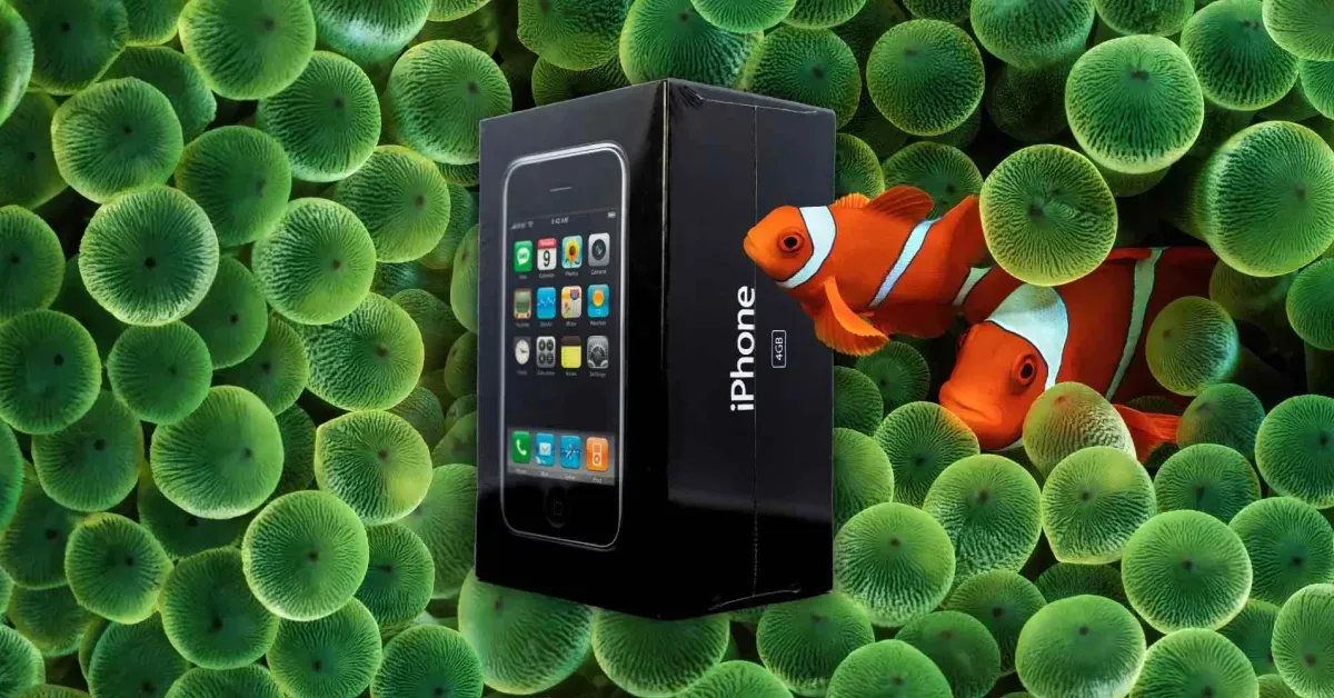 Featured image for "Unopened original iPhone fetches record-breaking $158,000 at auction"