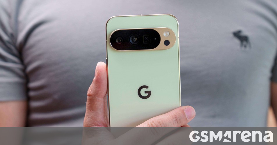 Featured image for Google Pixel 10 Series: Reviews, Comparisons, and Camera Insights