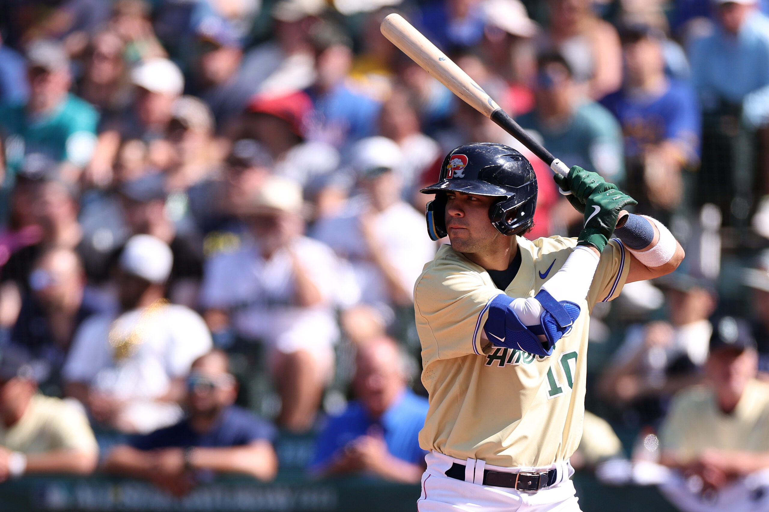 Featured image for "Rising Star Jackson Holliday Shines in 2023 MLB Futures Game"